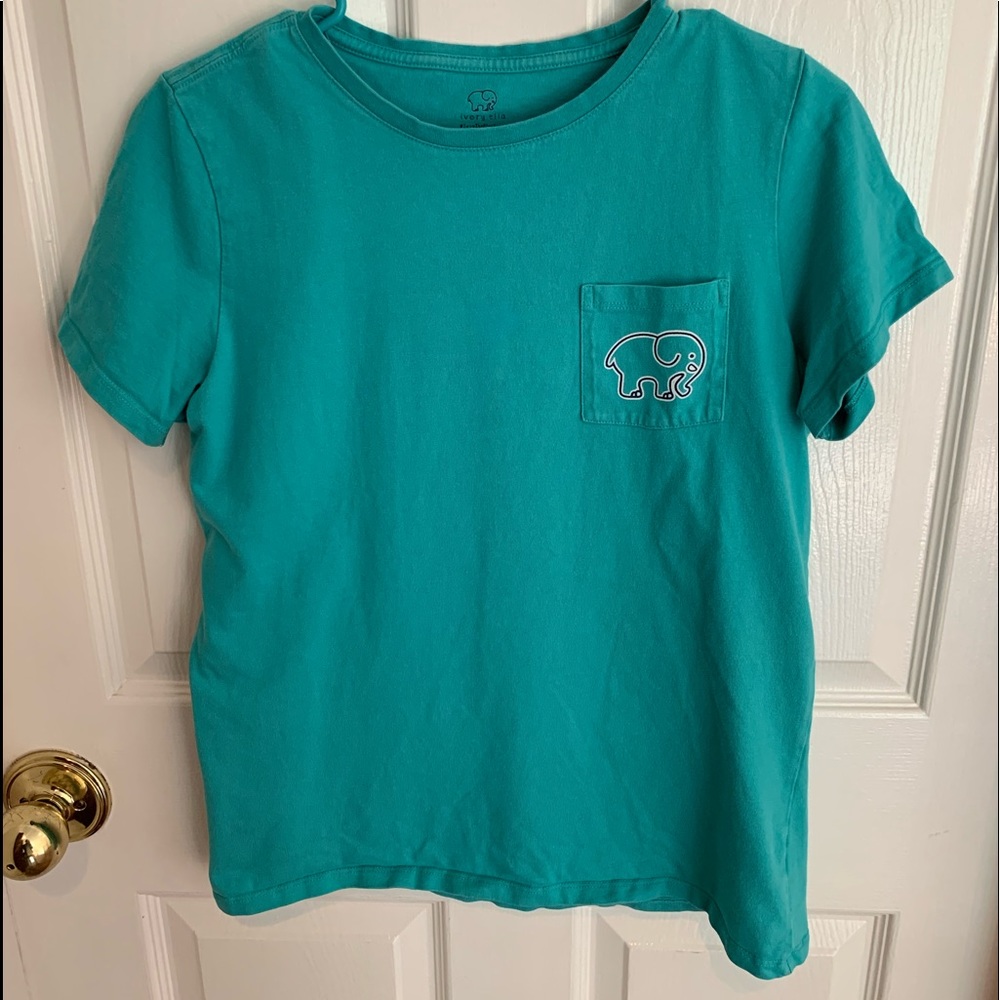 Turquoise short sleeve Ivory Ella shirt with waves